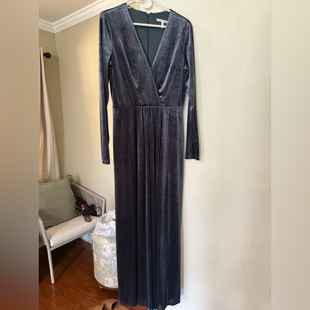 Avec Les Filles Blue V-Neck Long Sleeve Gown